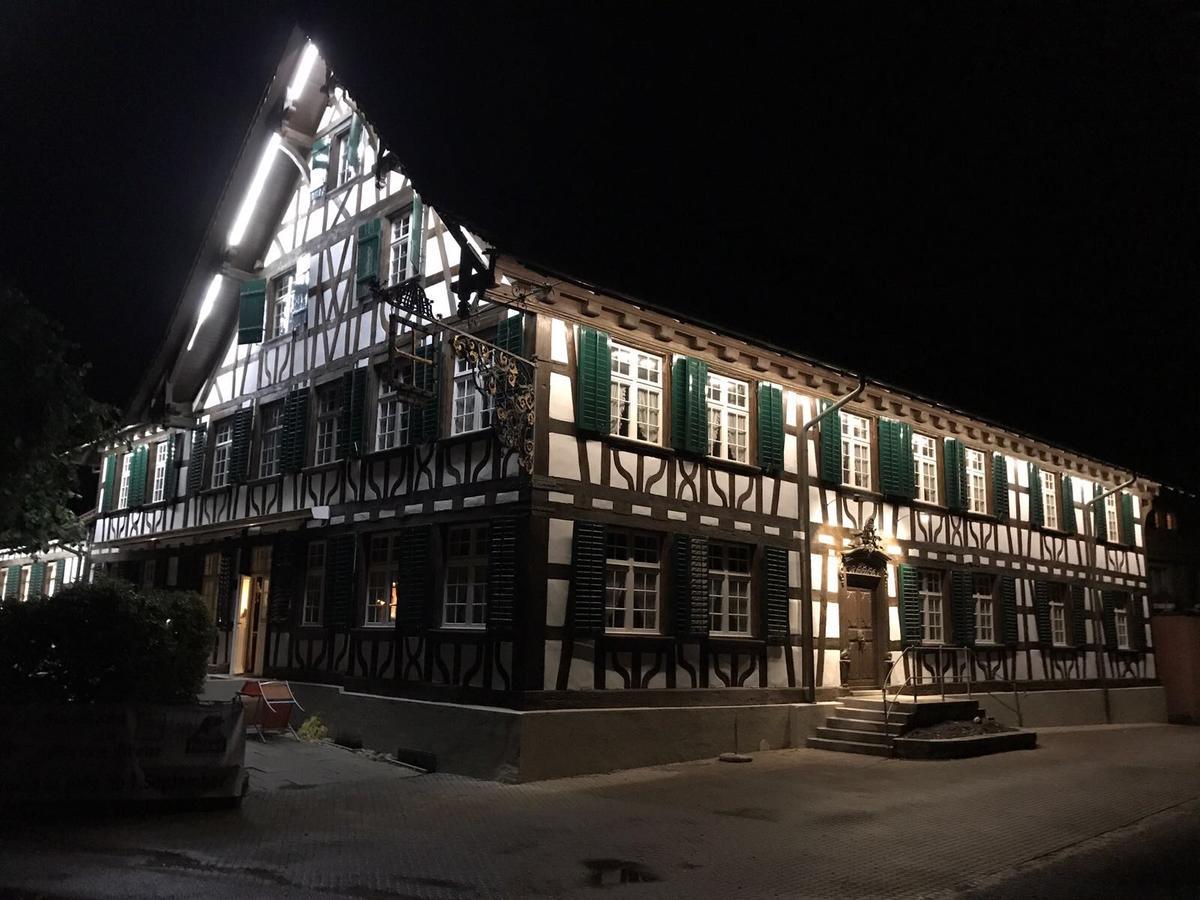 Gasthaus Zum Goldenen Kreuz Hotel Rafz ภายนอก รูปภาพ