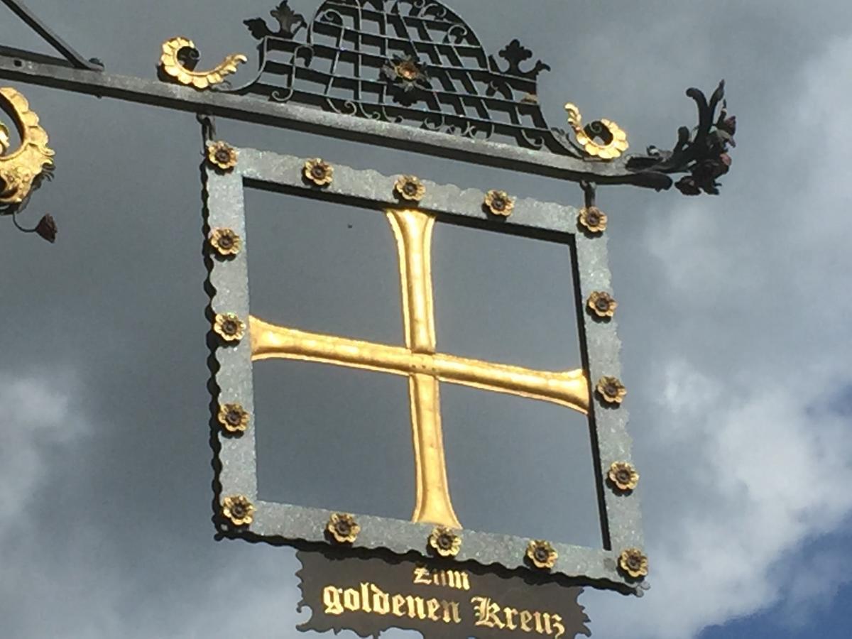 Gasthaus Zum Goldenen Kreuz Hotel Rafz ภายนอก รูปภาพ